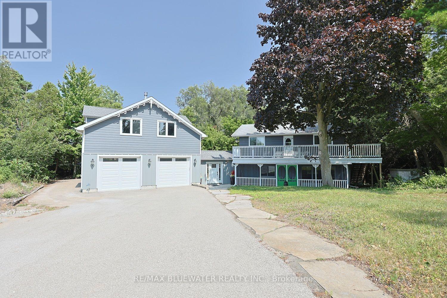 9994 Edward Street Property Photo 1