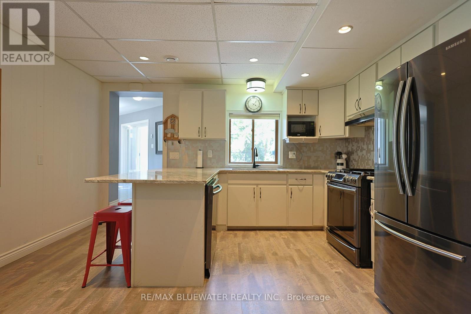 9994 Edward Street Property Photo 15