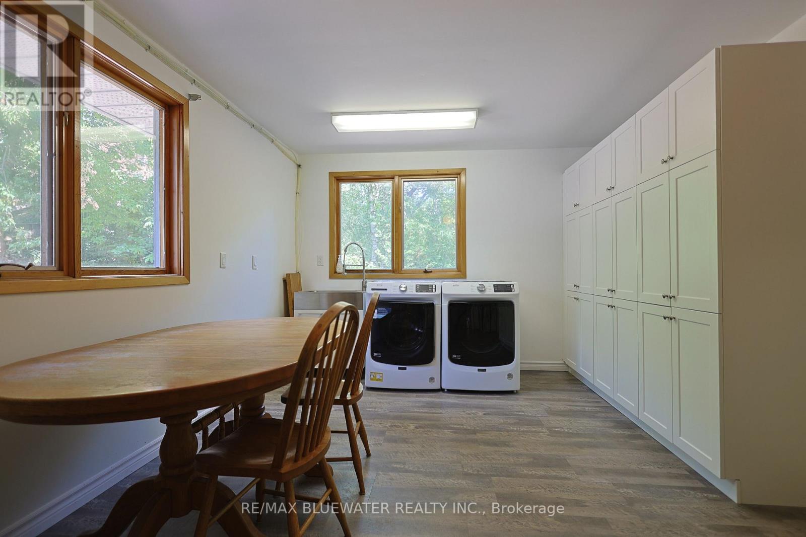 9994 Edward Street Property Photo 23