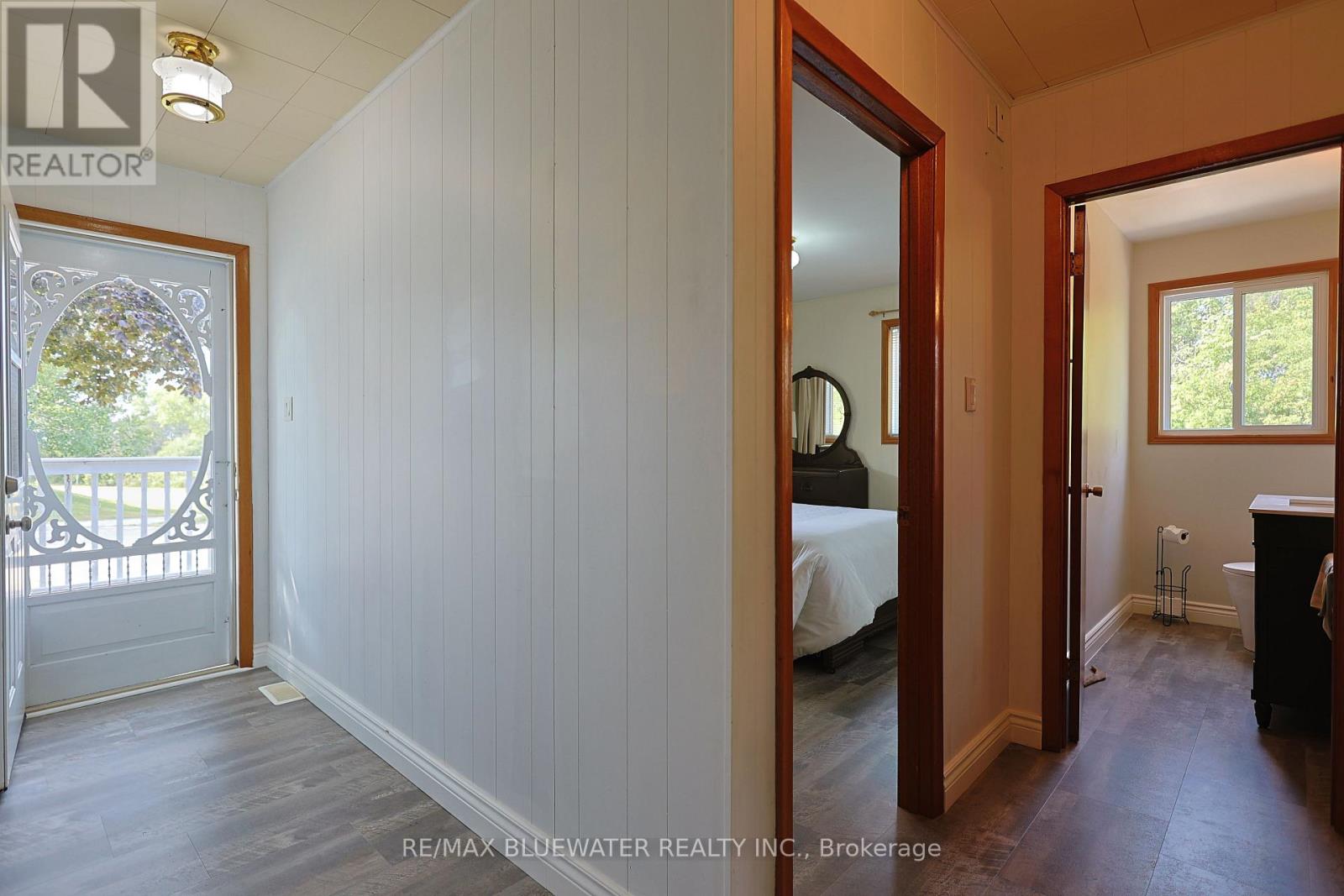 9994 Edward Street Property Photo 32