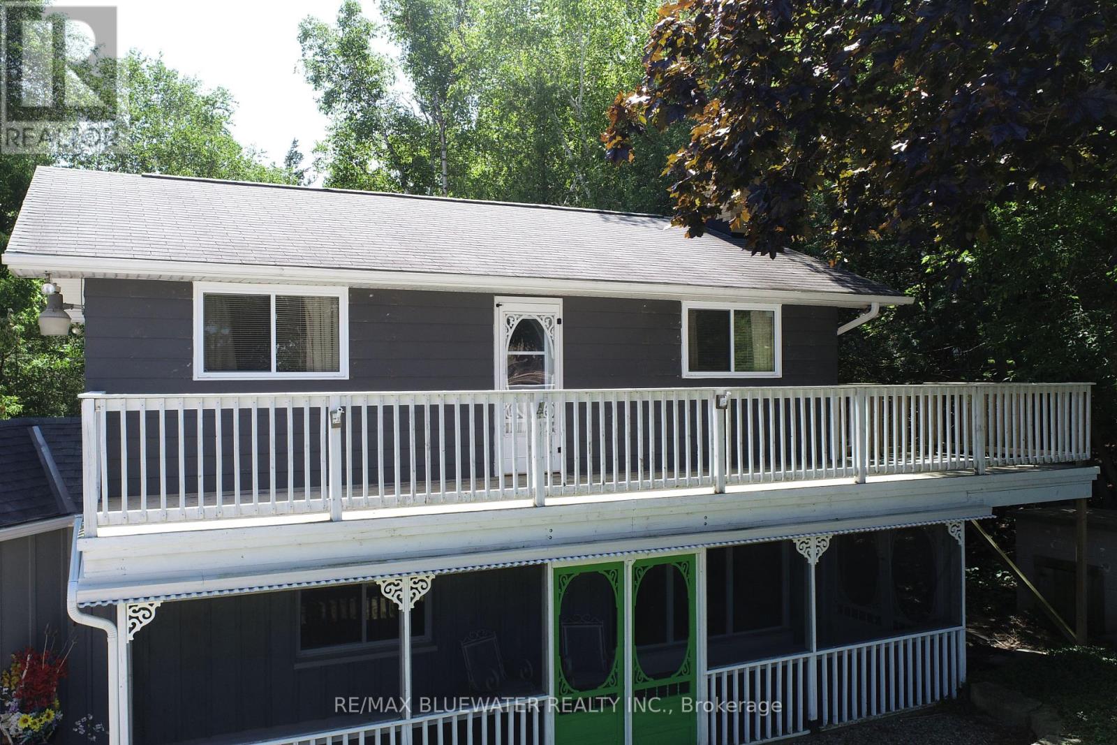 9994 Edward Street Property Photo 33