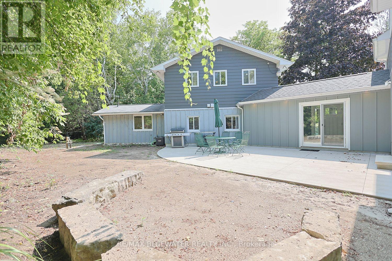 9994 Edward Street Property Photo 41