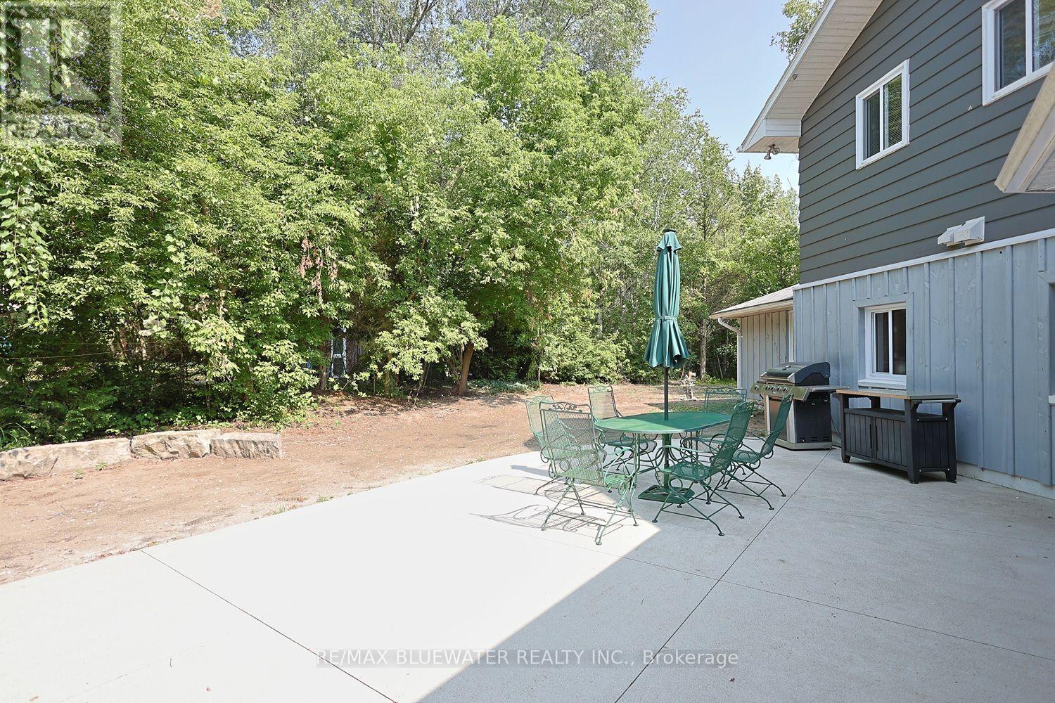9994 Edward Street Property Photo 43