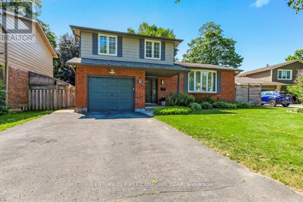 42 PORTAL COURT Property Photo 1