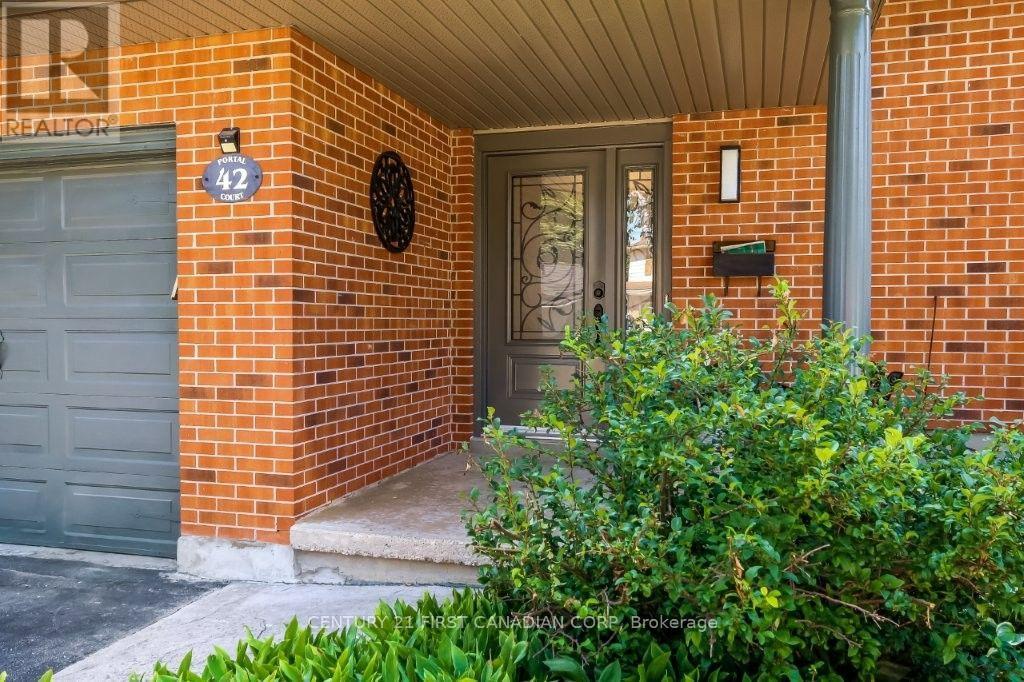 42 Portal Court Property Photo 3