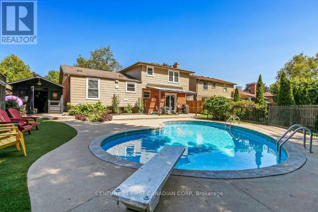 42 Portal Court Property Photo 26