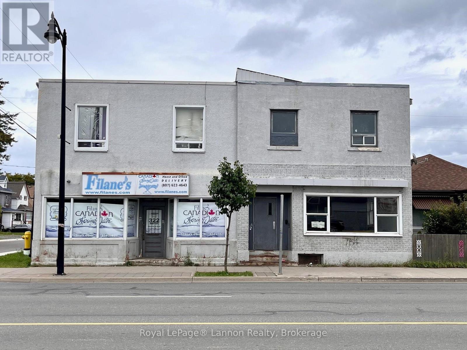 320/322 May Street N Property Photo 1