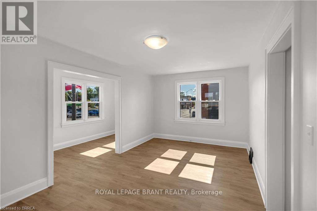 136 King Street Property Photo 11