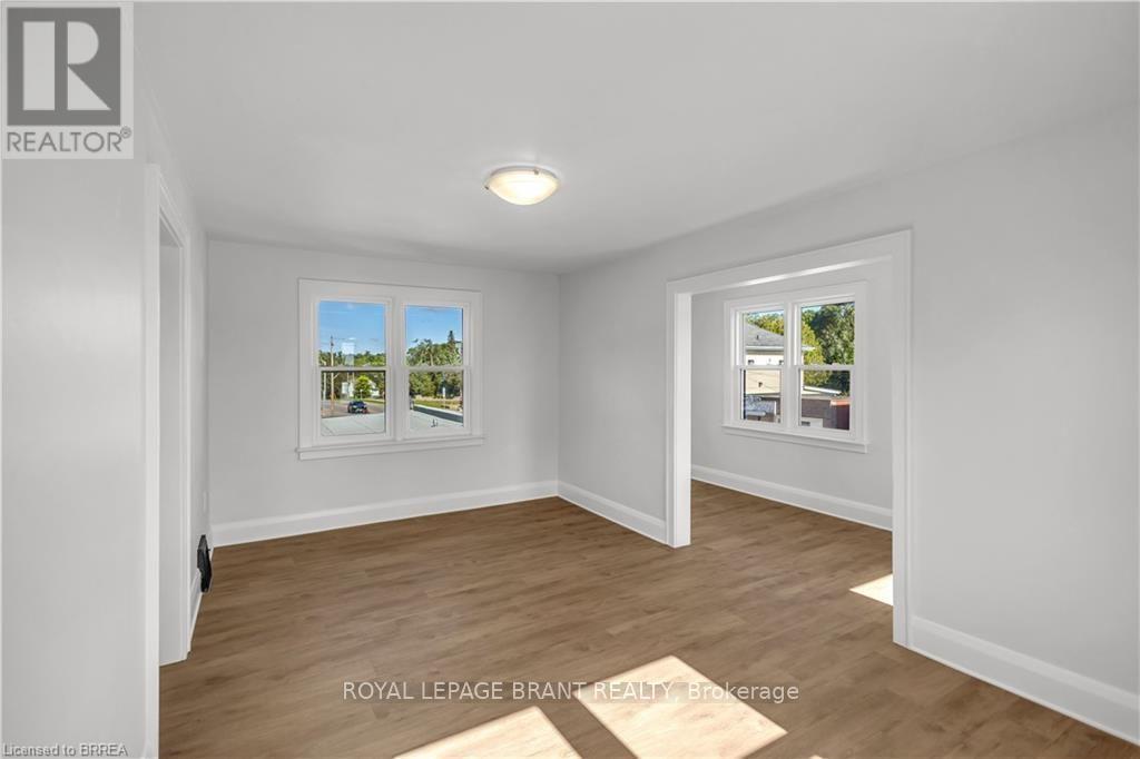 136 King Street Property Photo 12