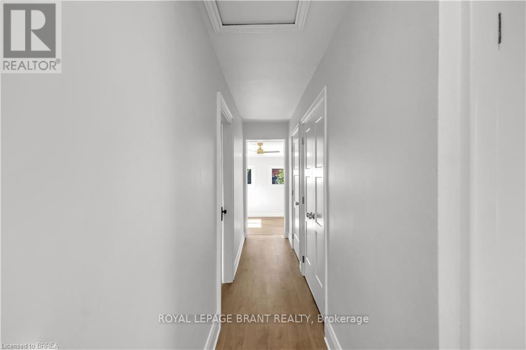 136 King Street Property Photo 14