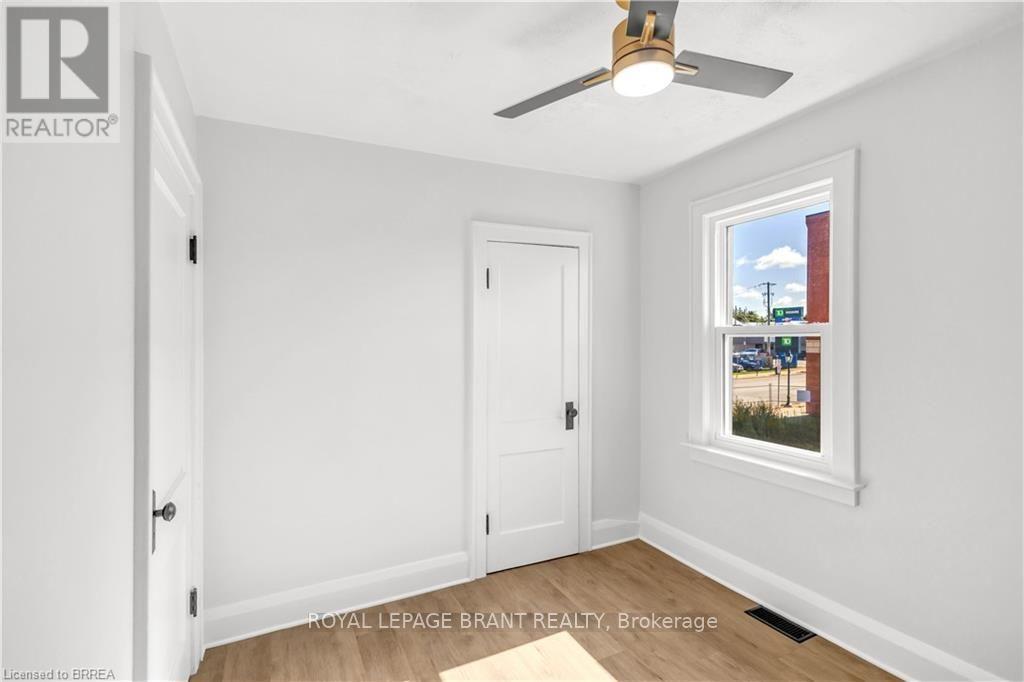 136 King Street Property Photo 19