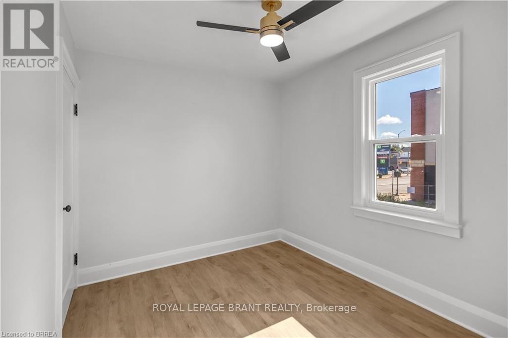136 King Street Property Photo 21