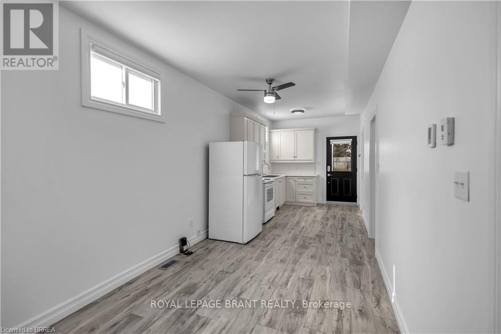 136 King Street Property Photo 27