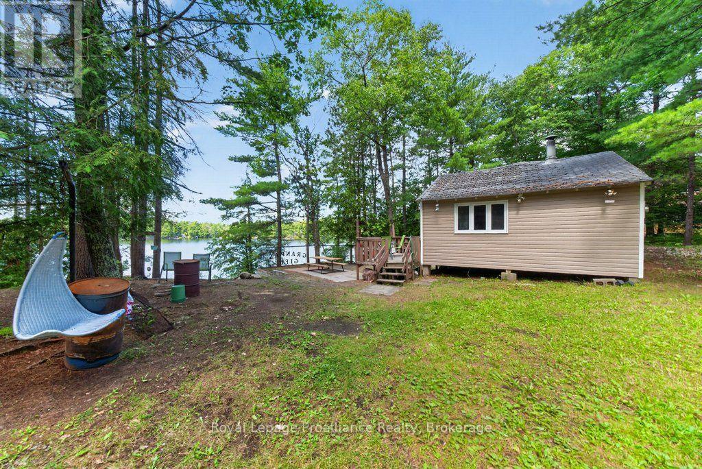 1138 Helen Lane Property Photo 3