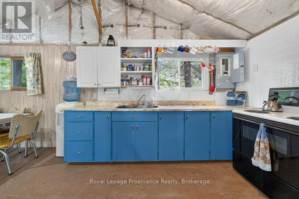 1138 Helen Lane Property Photo 14