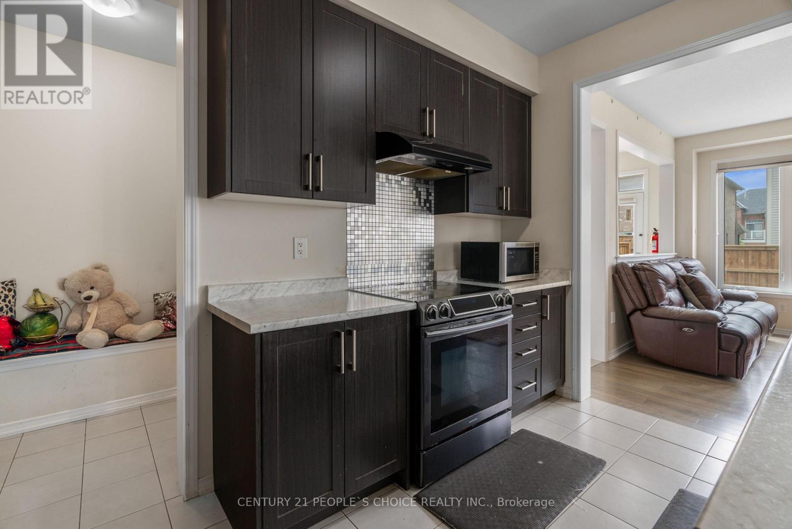 8670 Chickory Trail Property Photo 12