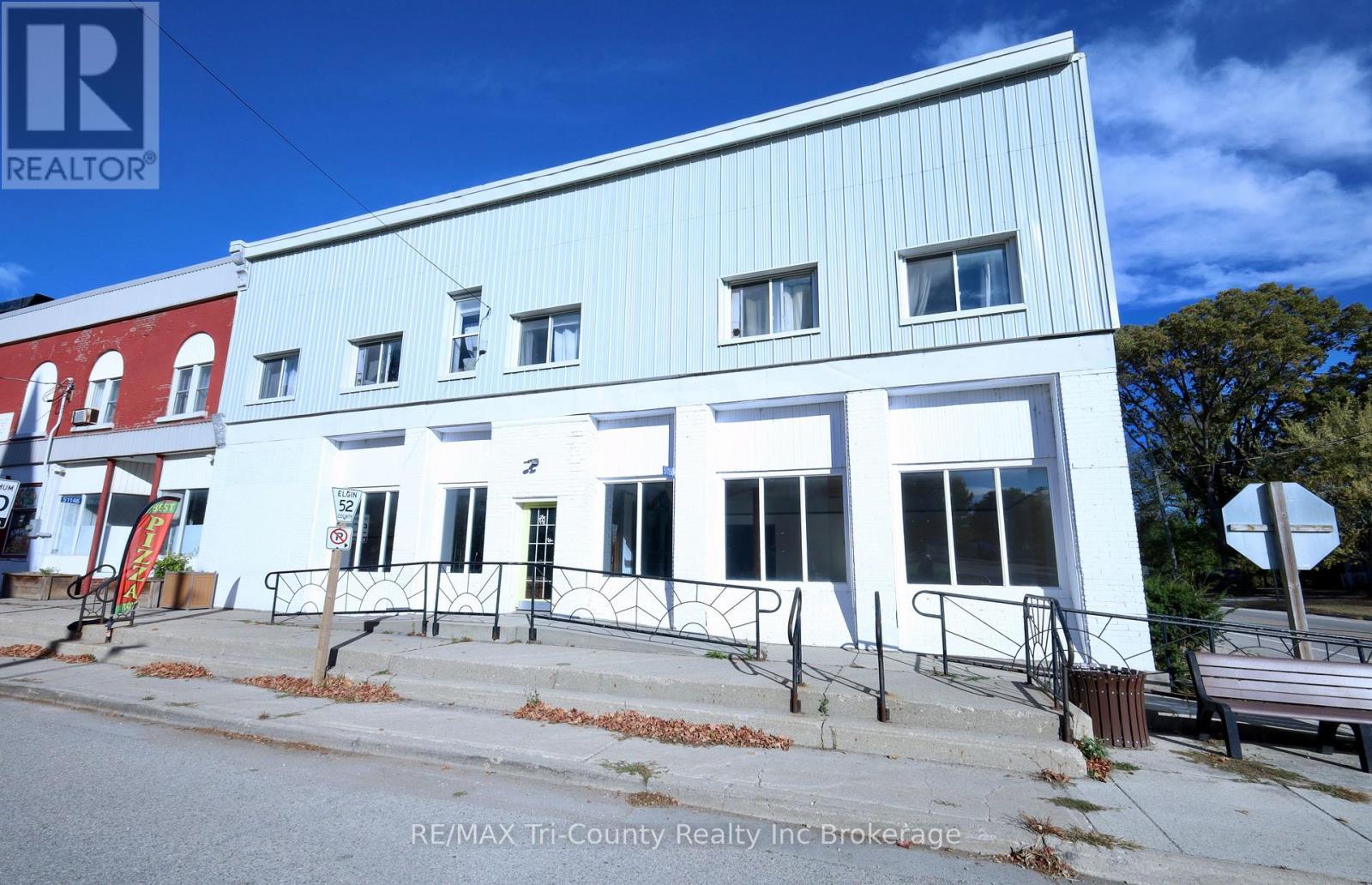 51150 Ron Mcneil Line Property Photo 1