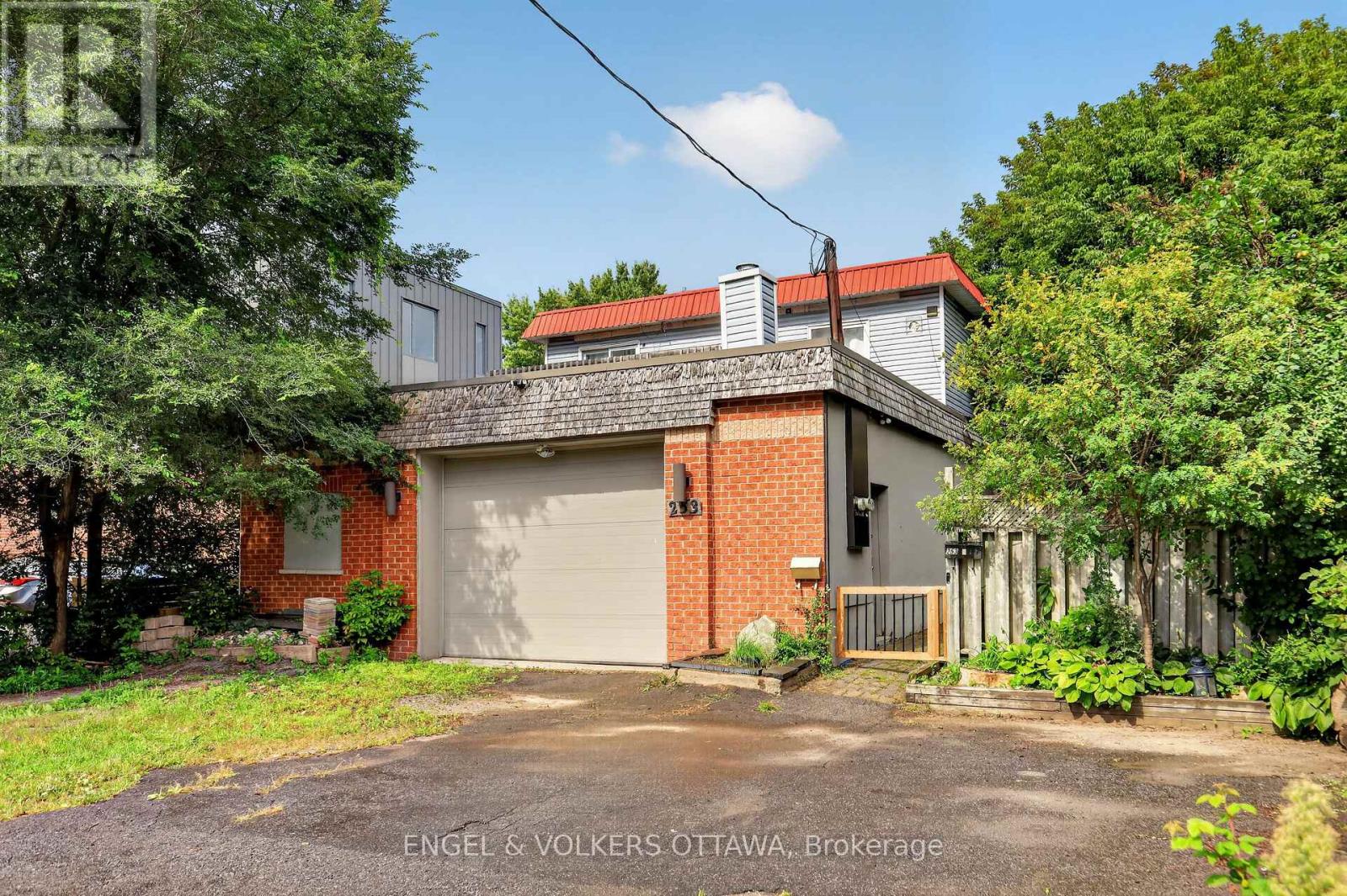 253 FRECHETTE STREET Property Photo 1