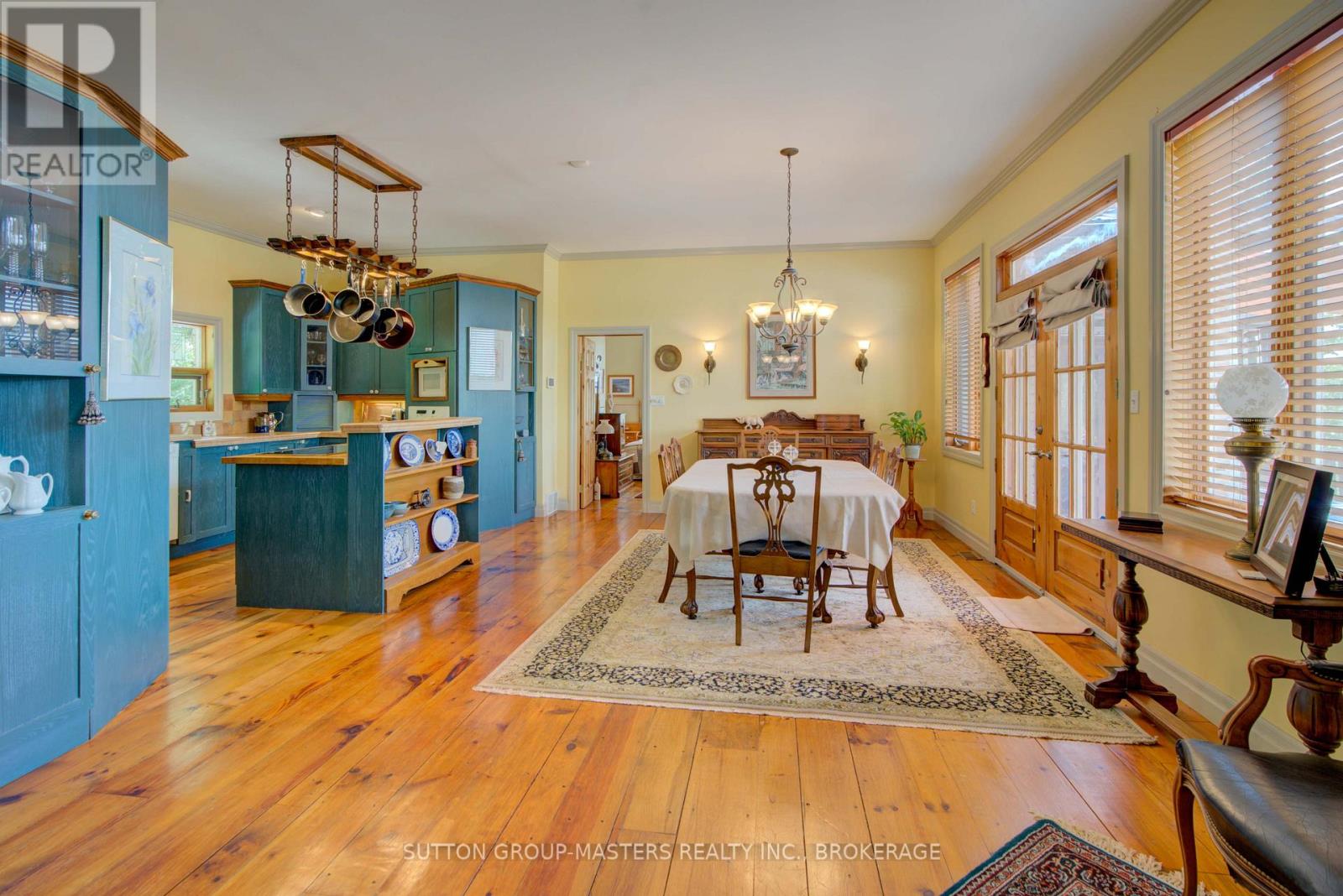 715 North Shore Road Property Photo 10
