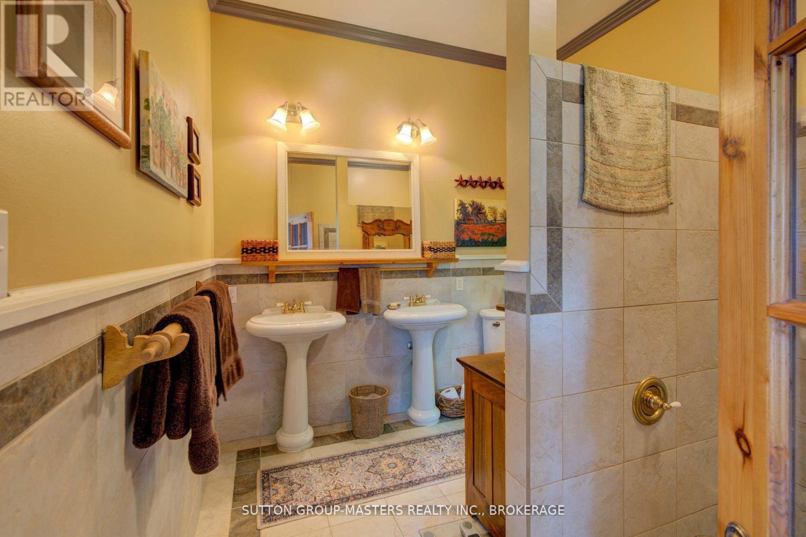 715 North Shore Road Property Photo 24