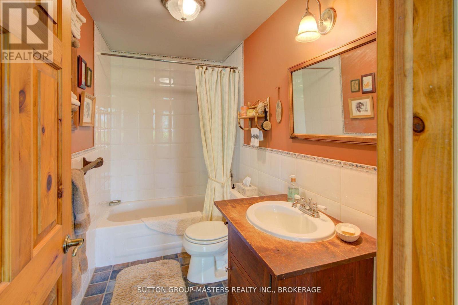 715 North Shore Road Property Photo 35