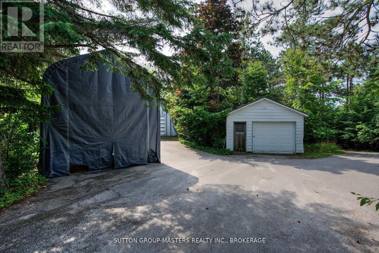 715 North Shore Road Property Photo 45