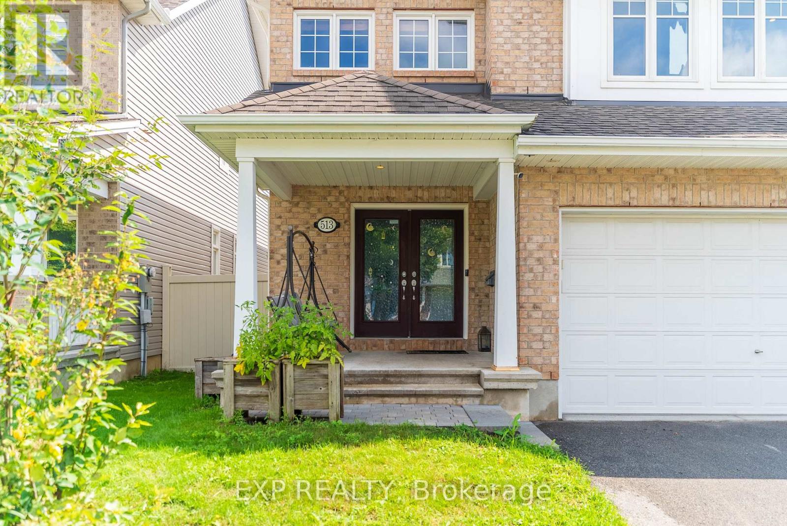 513 Egret Way W Property Photo 2