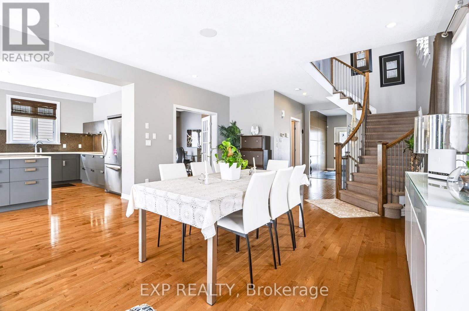 513 Egret Way W Property Photo 14