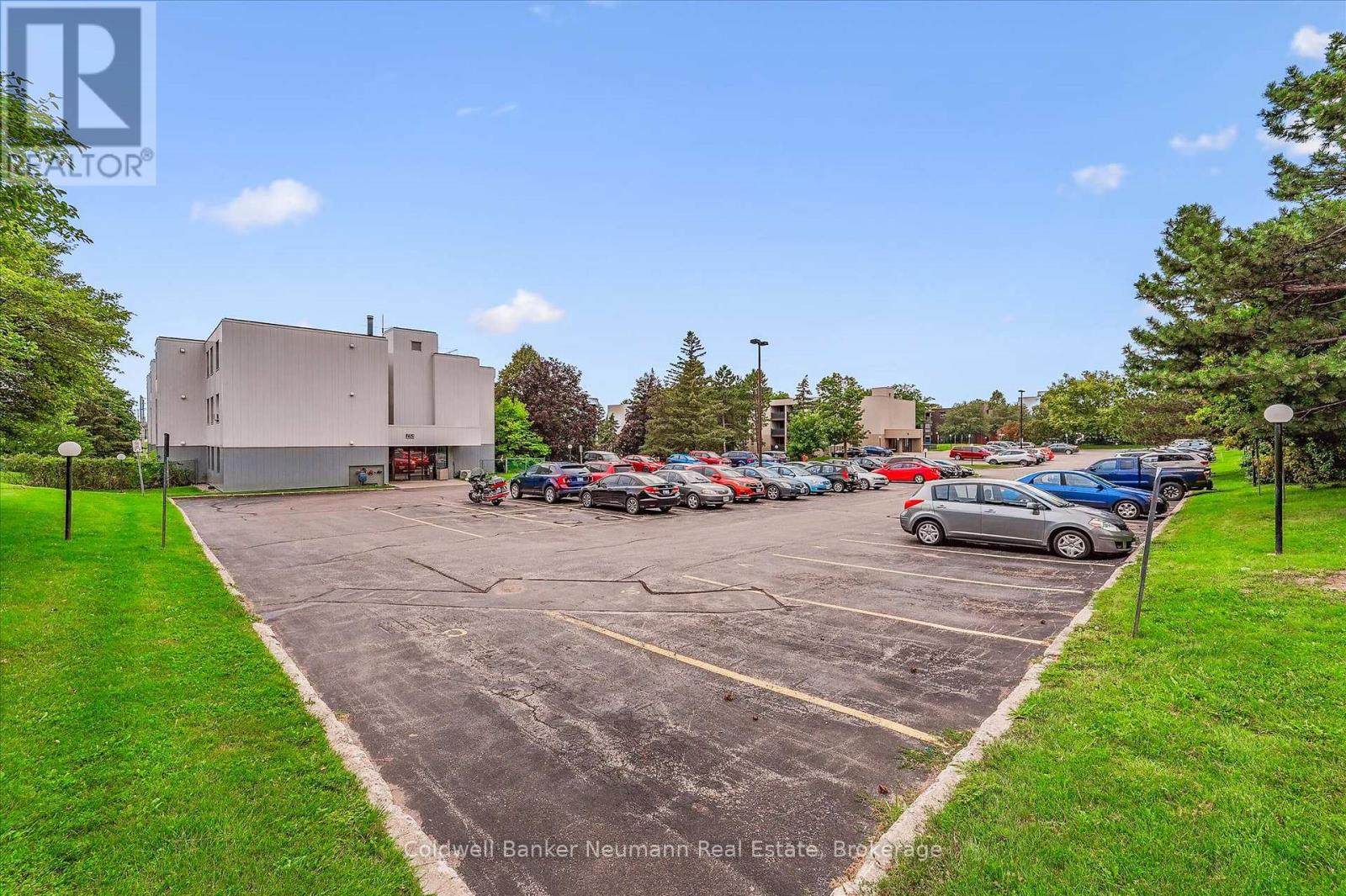 407 - 65 Silvercreek Parkway N Property Photo 3