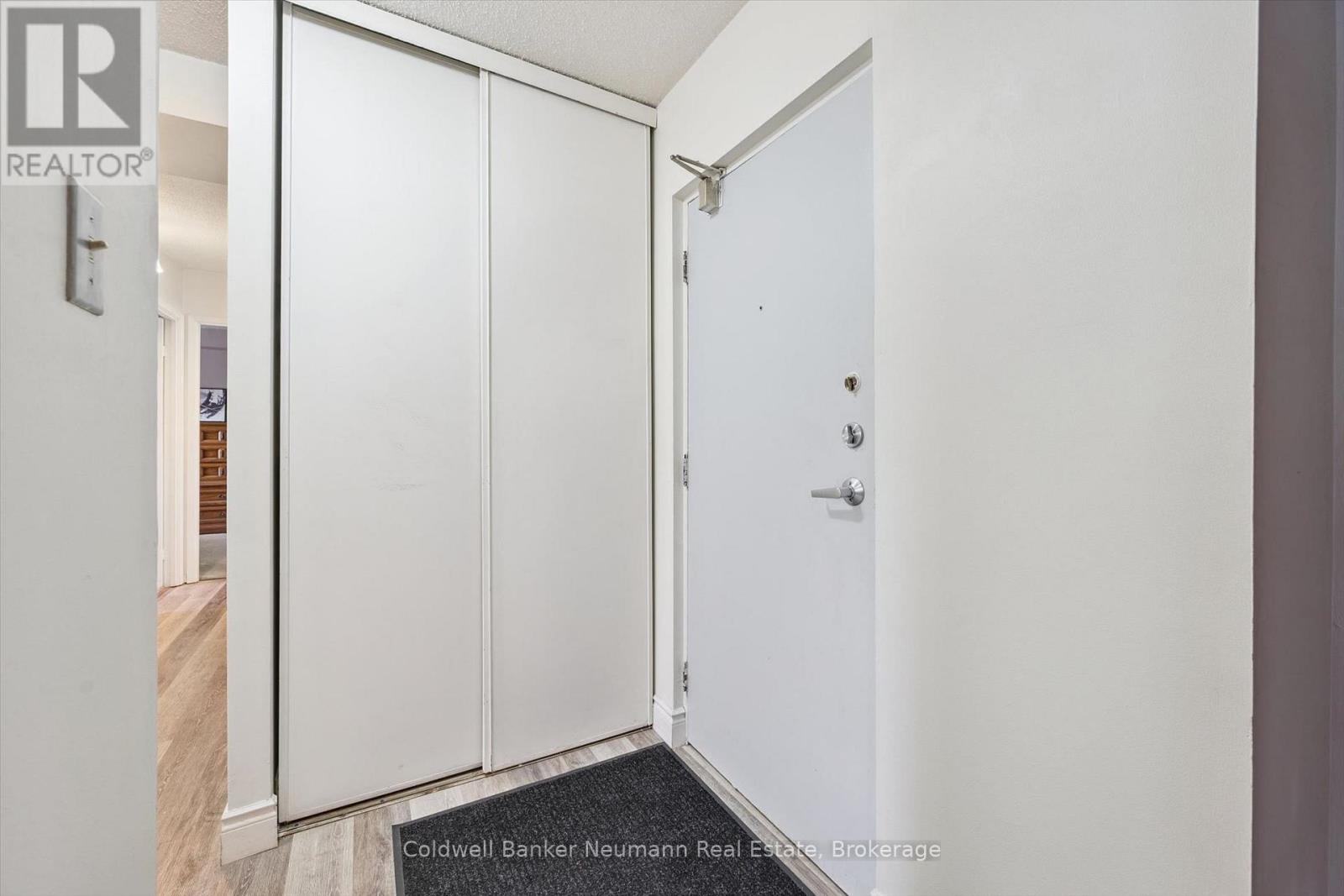 407 - 65 Silvercreek Parkway N Property Photo 6