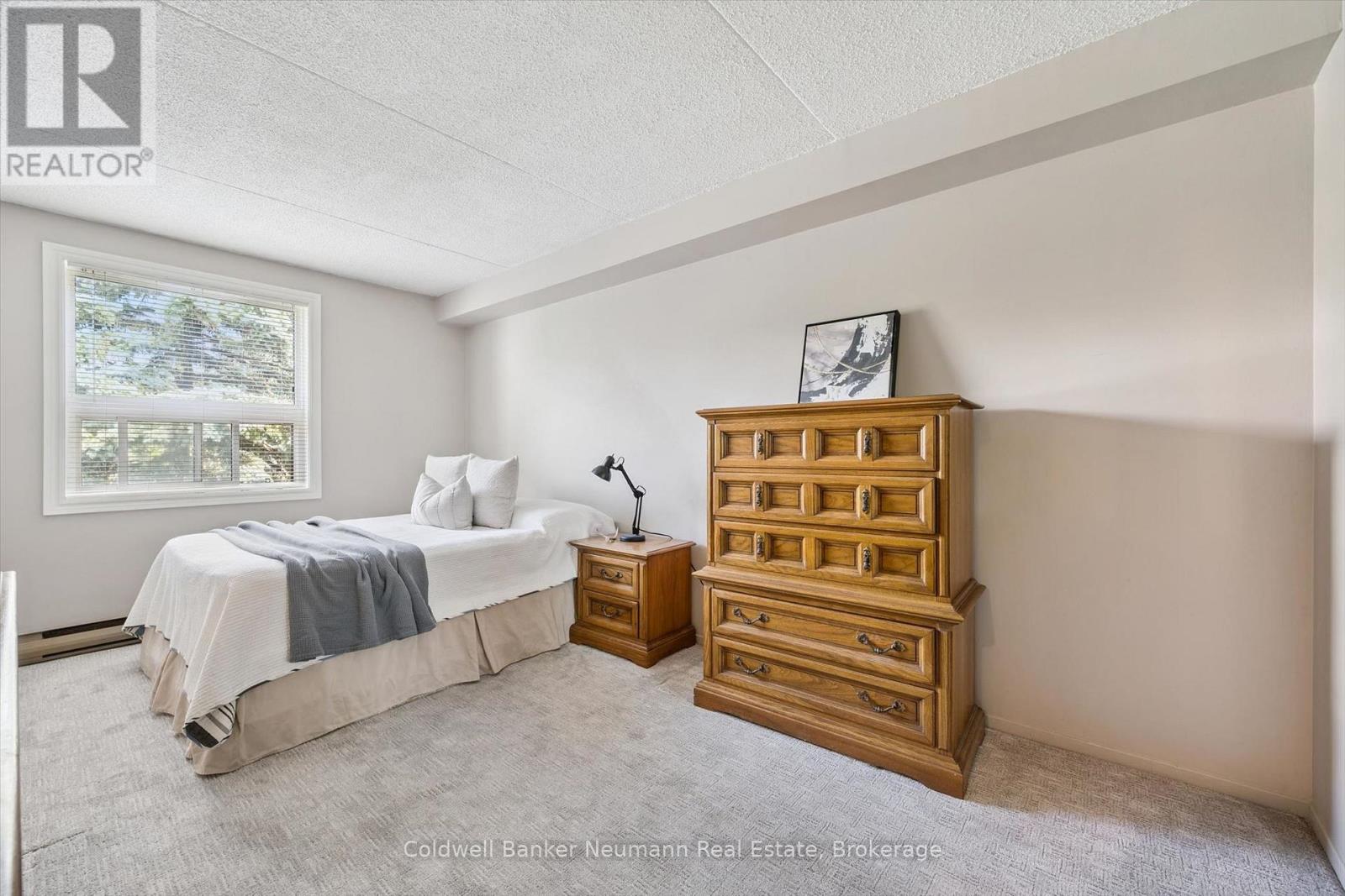407 - 65 Silvercreek Parkway N Property Photo 32