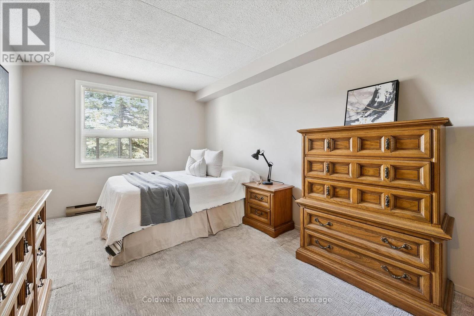 407 - 65 Silvercreek Parkway N Property Photo 33