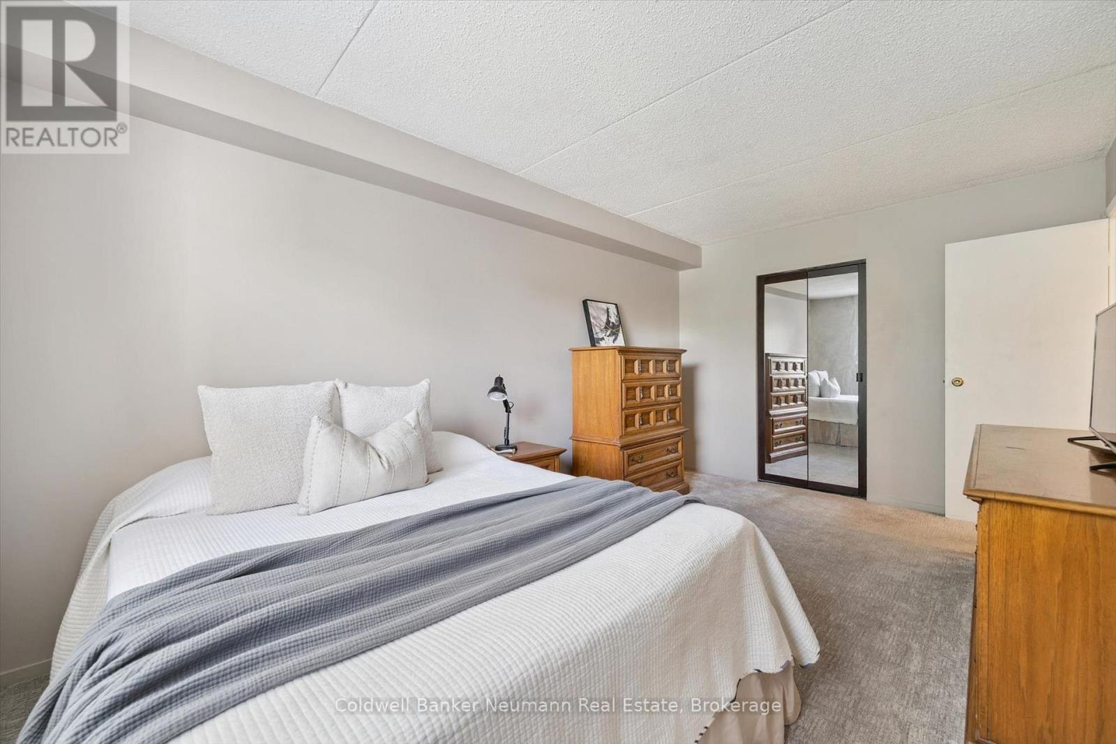 407 - 65 Silvercreek Parkway N Property Photo 34