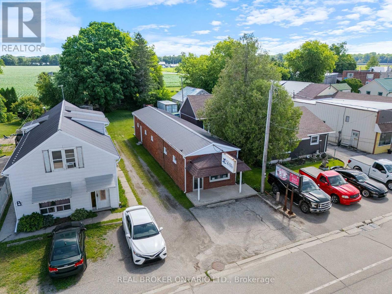 27 Queen Street Property Photo 3
