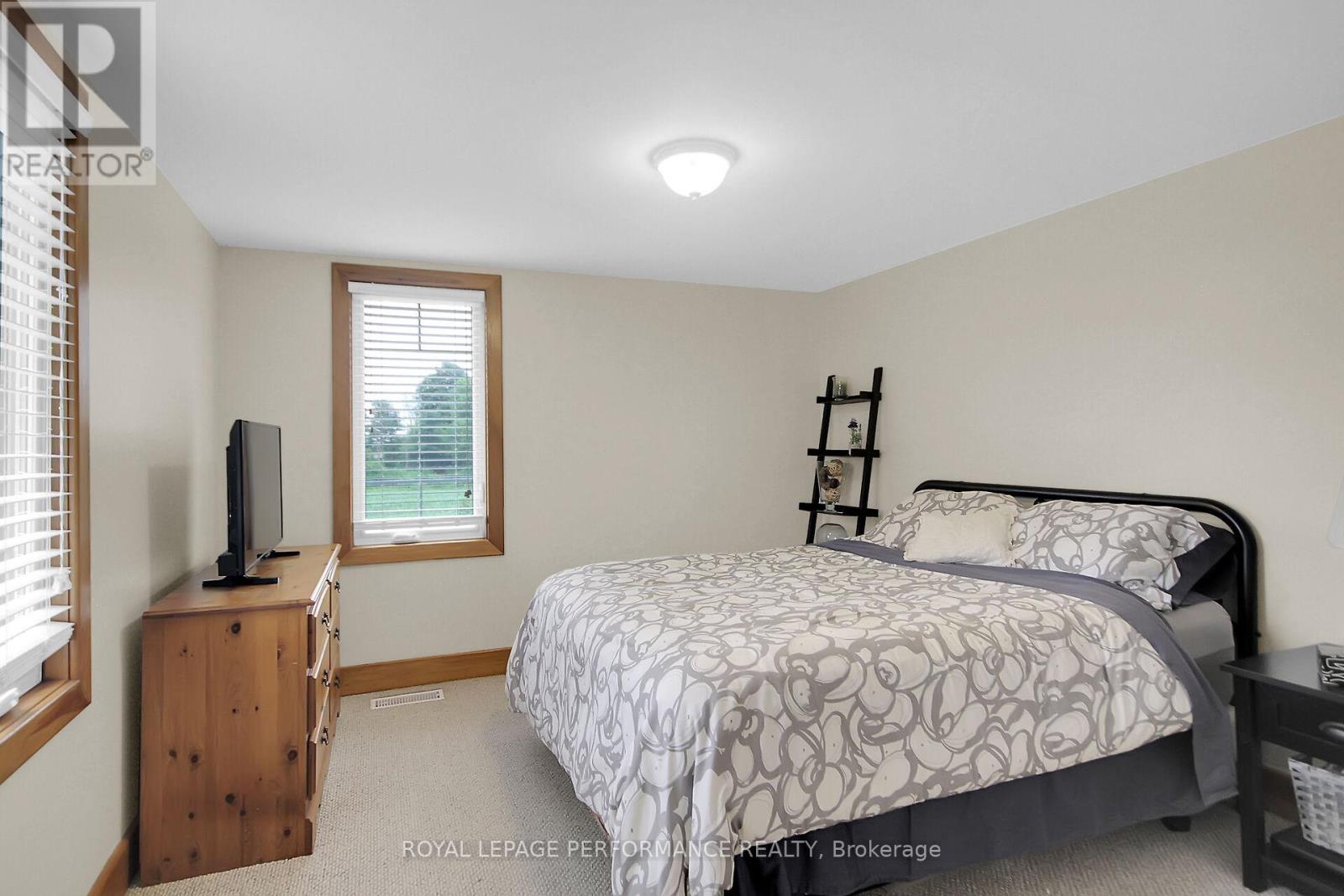 9374 Marvelville Road Property Photo 24