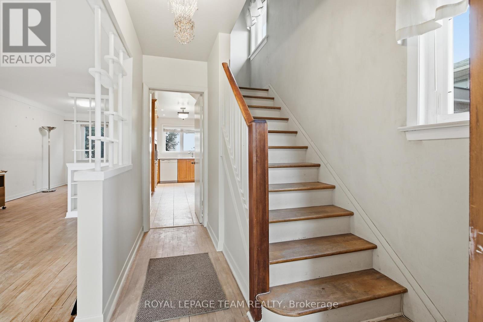 1020 Riddell Avenue S Property Photo 13
