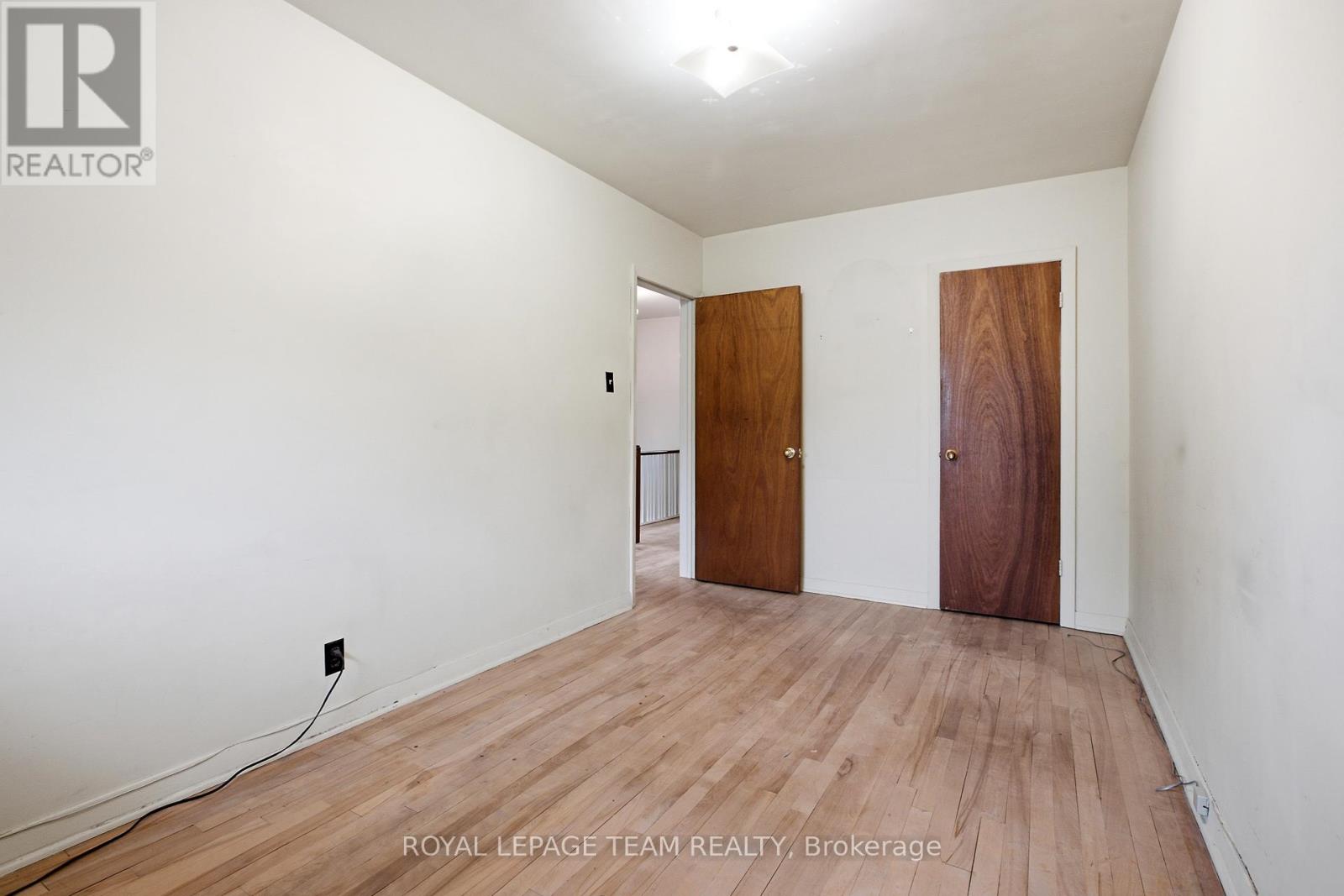 1020 Riddell Avenue S Property Photo 19