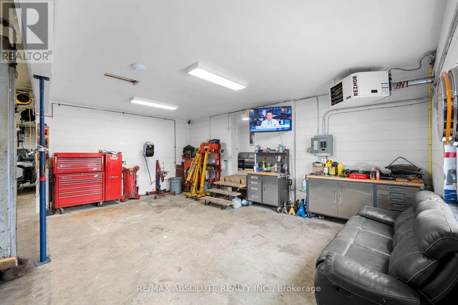 7631 Stone School Road Property Photo 12