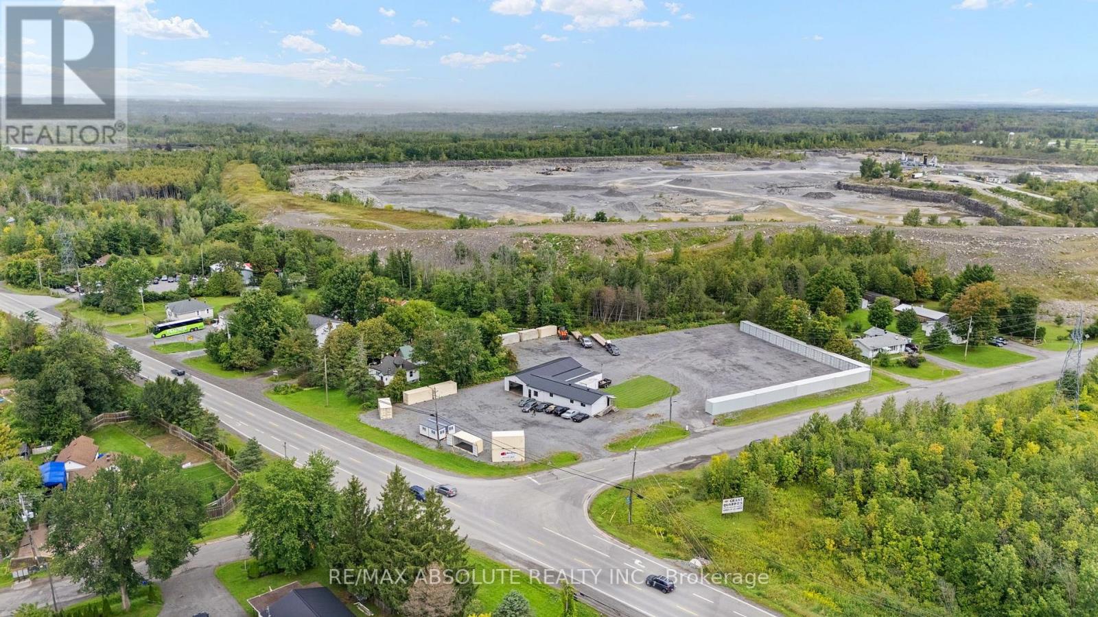 7631 Stone School Road Property Photo 32