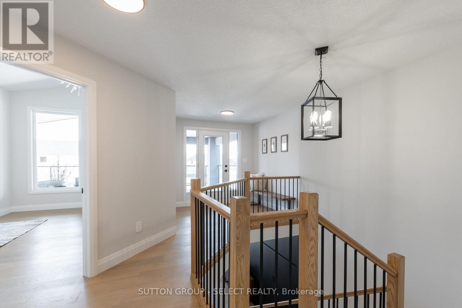 6342 Heathwoods Avenue Property Photo 15