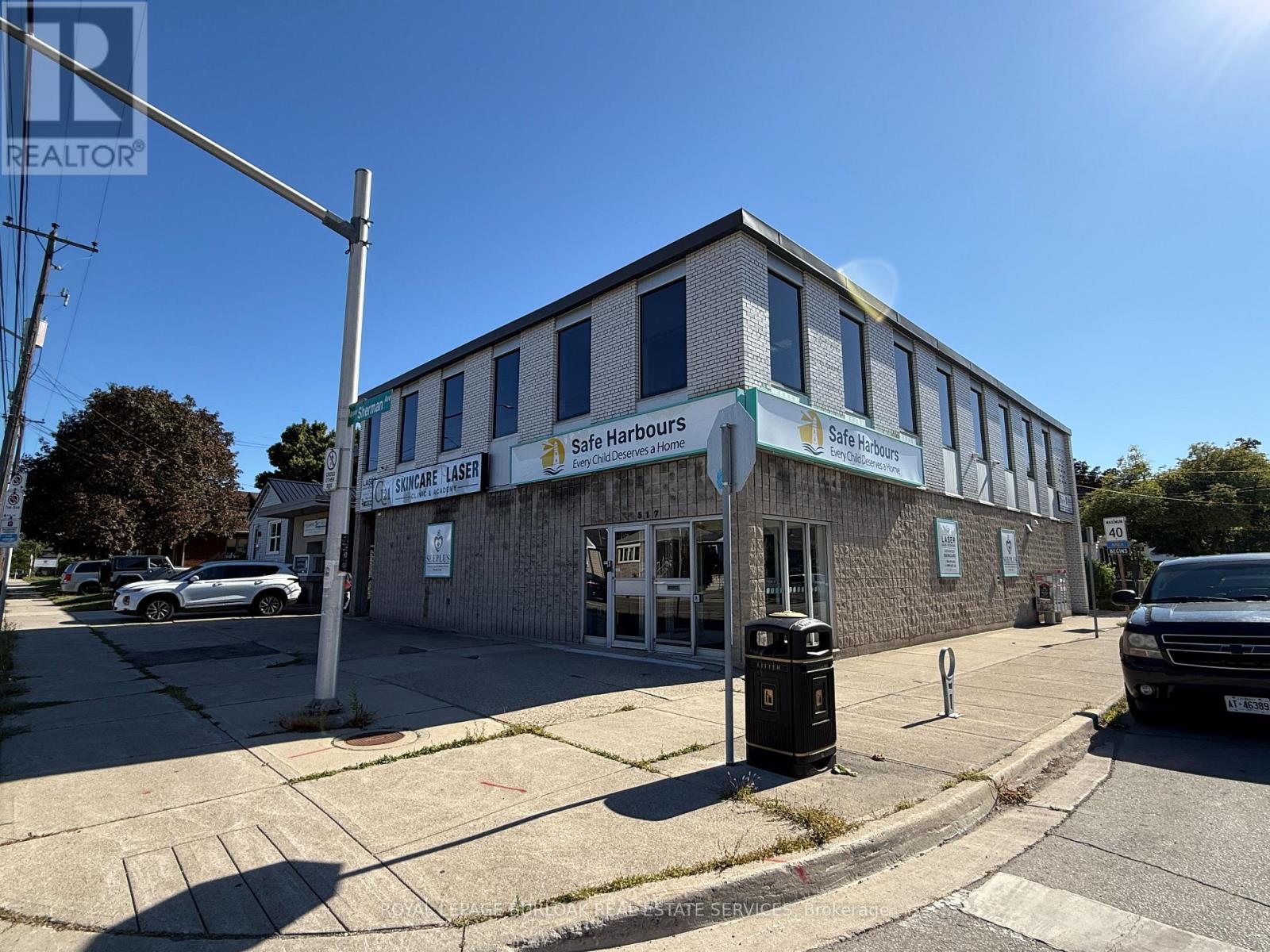 517 UPPER SHERMAN AVENUE Property Photo 1