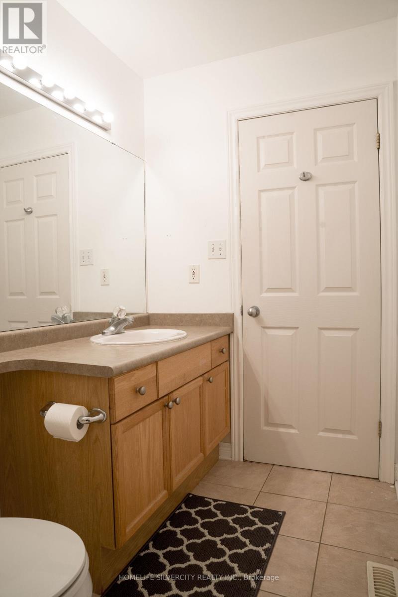 685 North Leaksdale Circle Property Photo 22