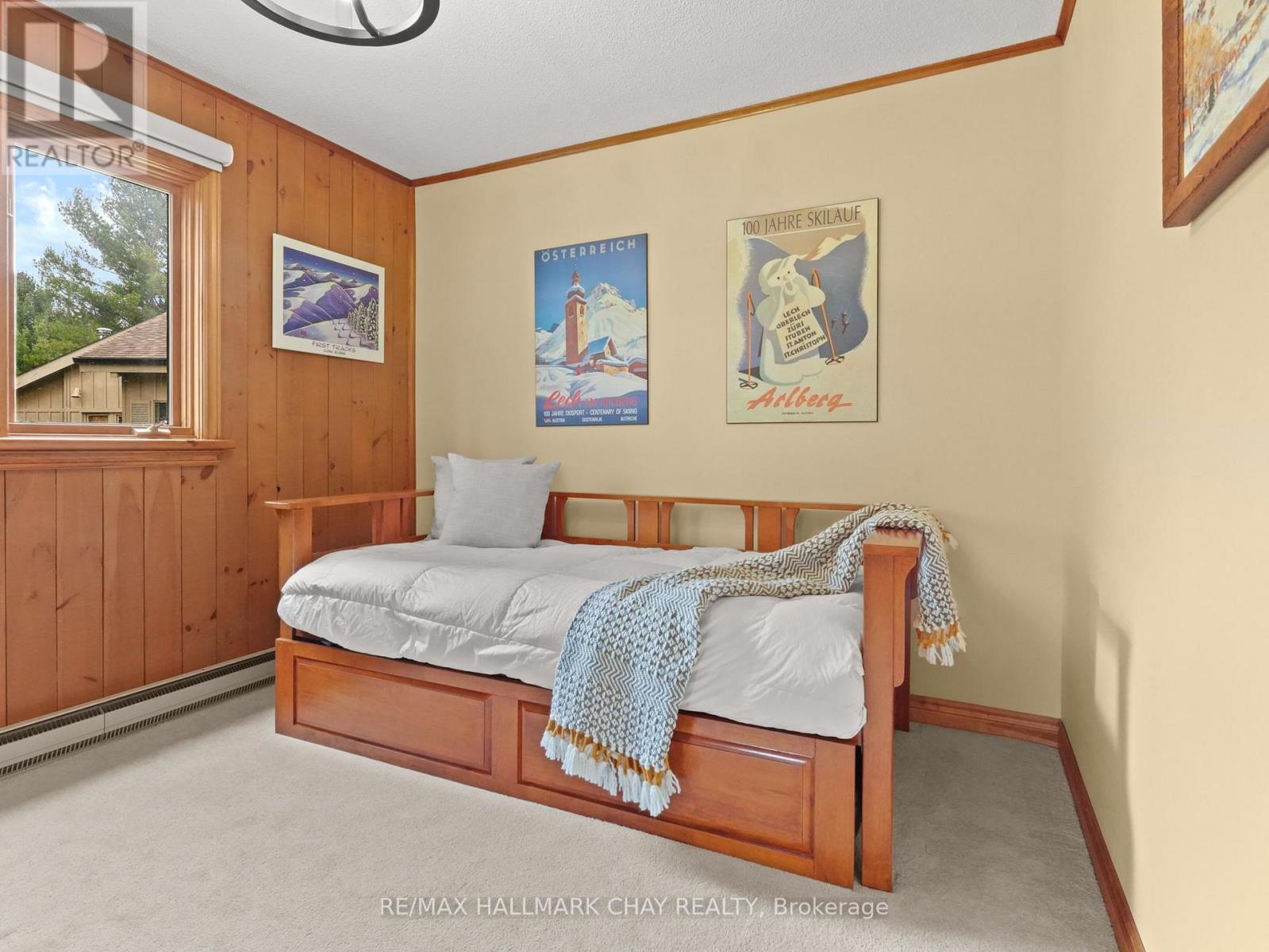 61 Pine River Crescent Property Photo 13