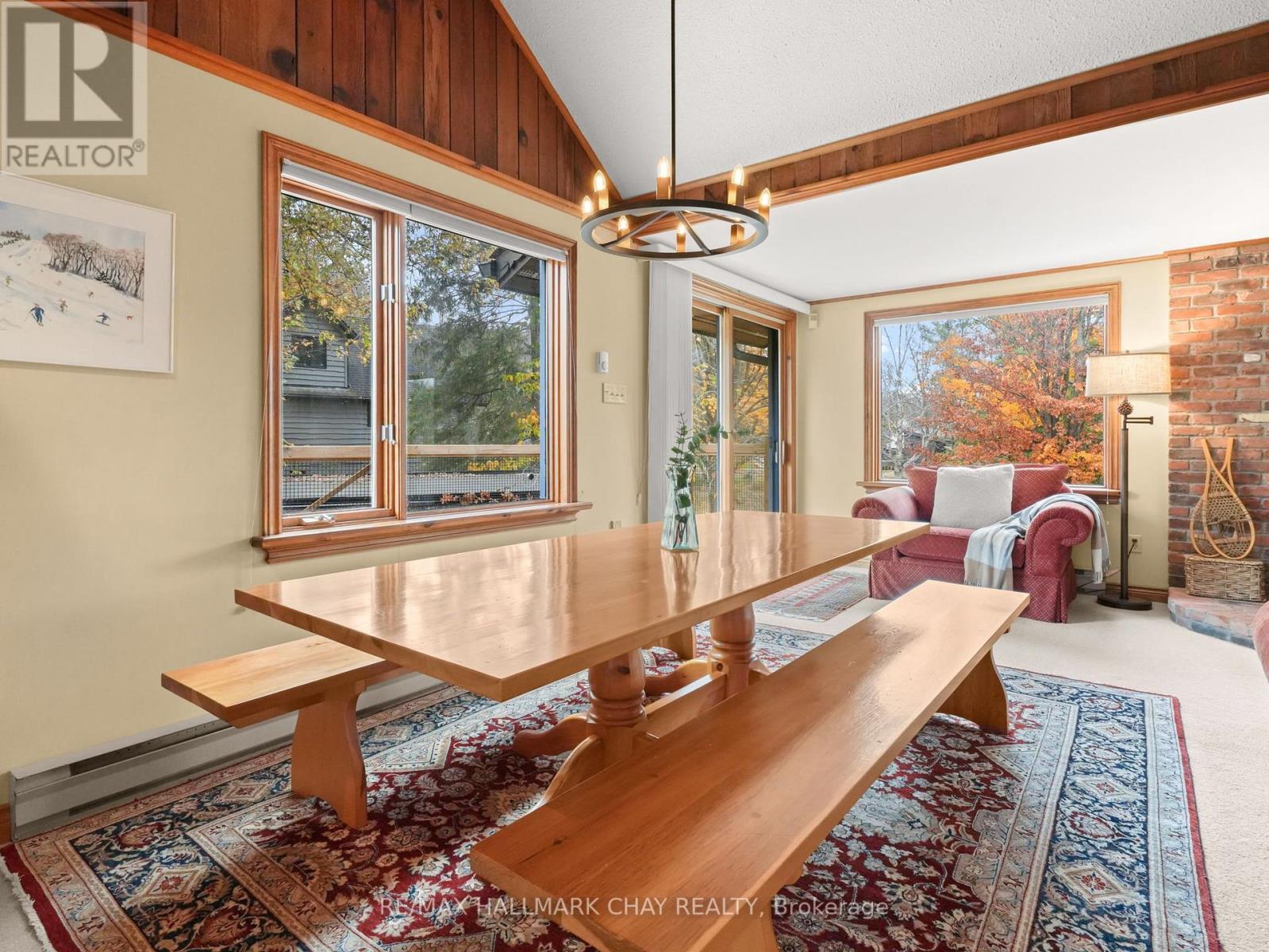 61 Pine River Crescent Property Photo 15