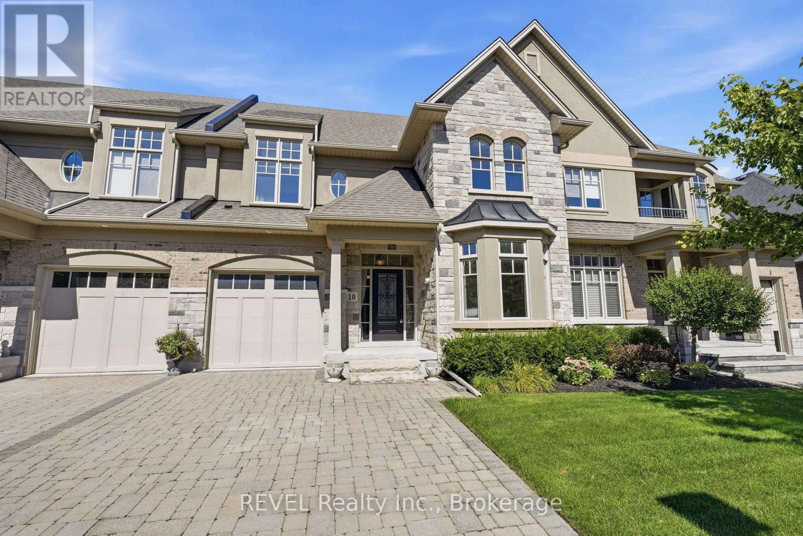 10 Evergreen Lane Property Photo 1