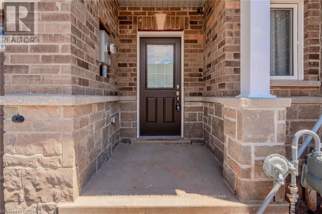 91 Pinot Crescent Property Photo 2