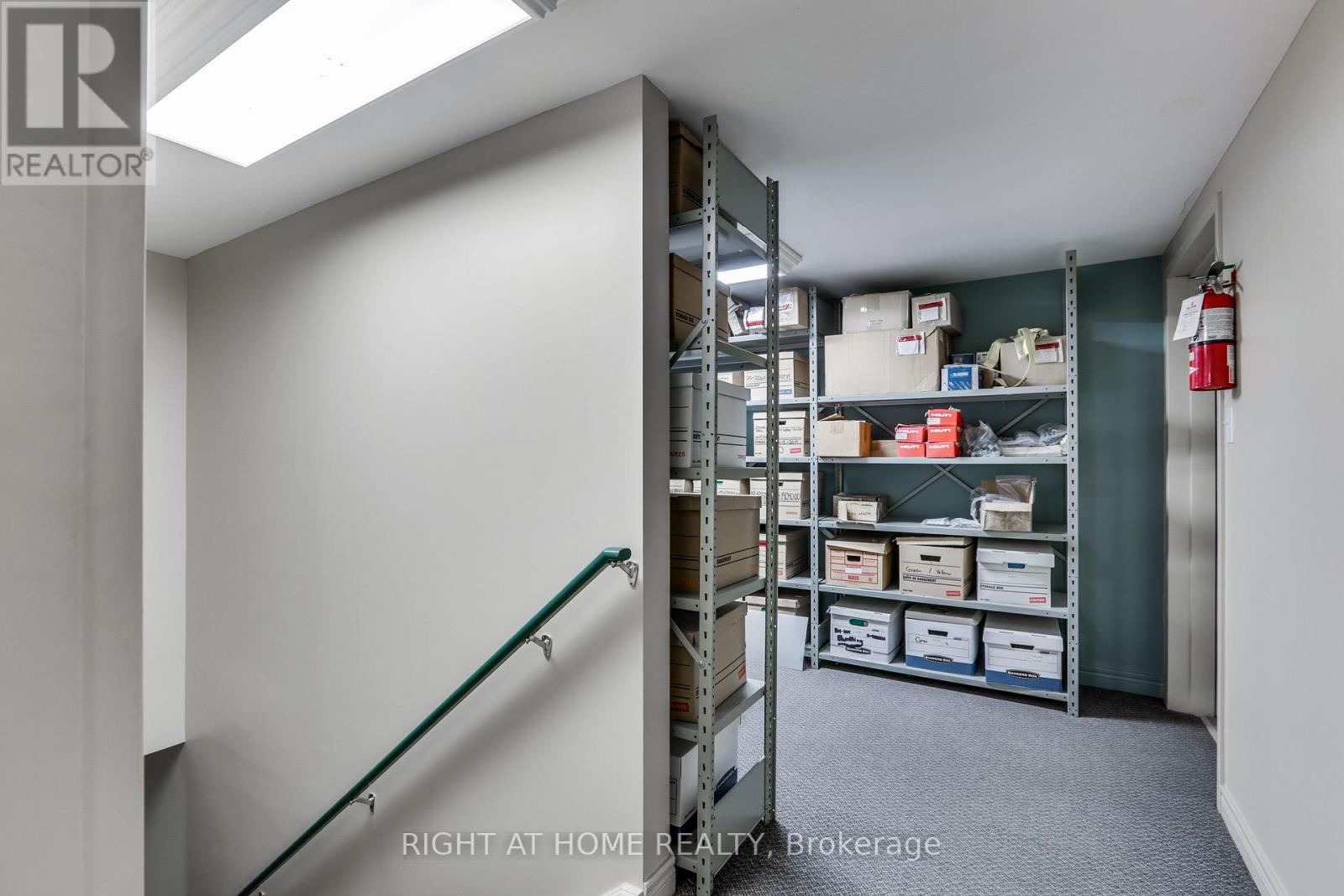 1464 Crumlin Side Road Property Photo 31
