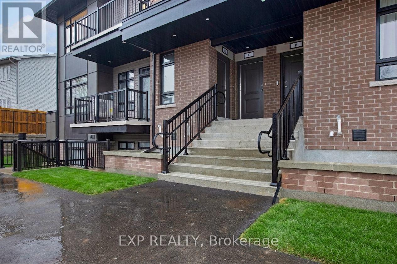 C - 380 Rolling Meadow Crescent Property Photo 2