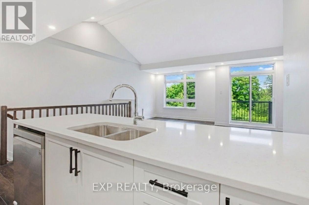 C - 380 Rolling Meadow Crescent Property Photo 8