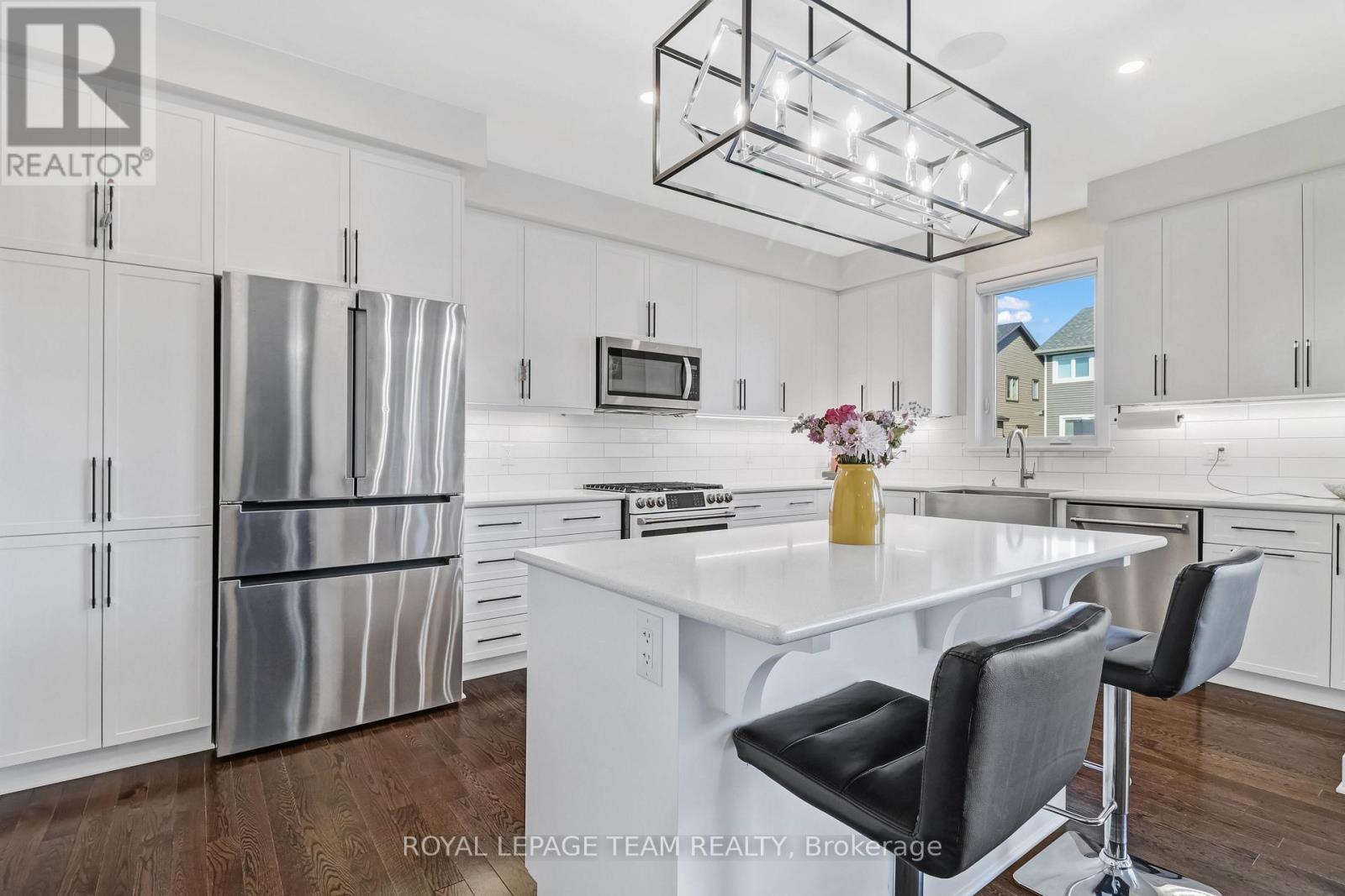 494 Central Park Boulevard Property Photo 11